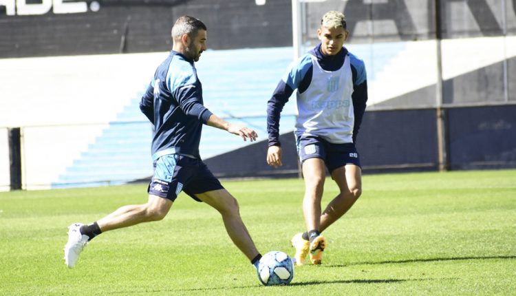 Racing enfrenta a Godoy Cruz