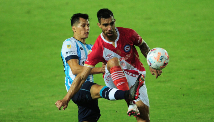 Racing recibe a Argentinos Juniors en el Cilindro