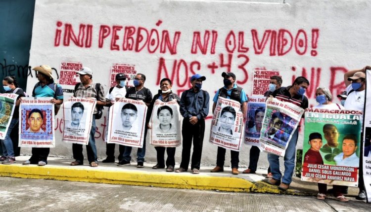 desaparición estudiantes