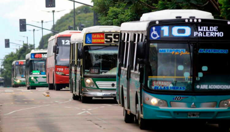 paro de colectivos en el AMBA