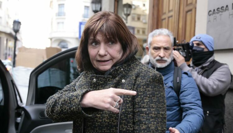 Bullrich DDHH