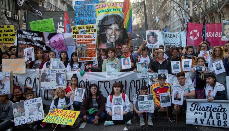 Marcha en contra de la violencia policial - Foto: El Tribuno