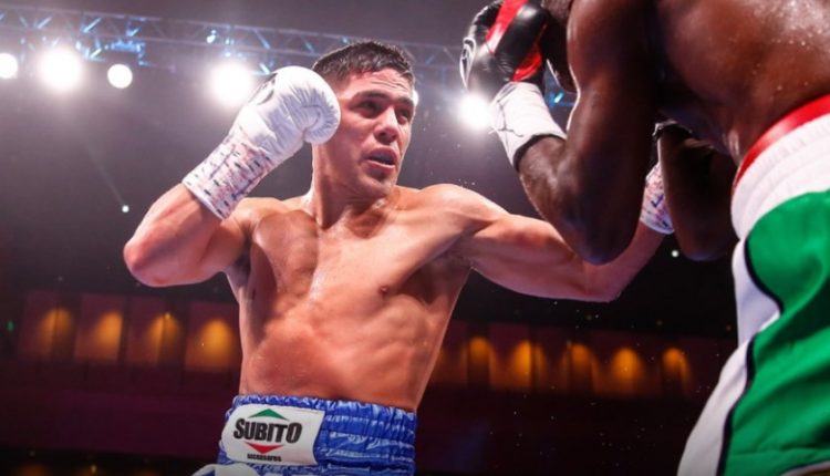 El boxeador argentino Brian Castaño buscará unificar las coronas superwelter ante el temible Jermell Charlo.