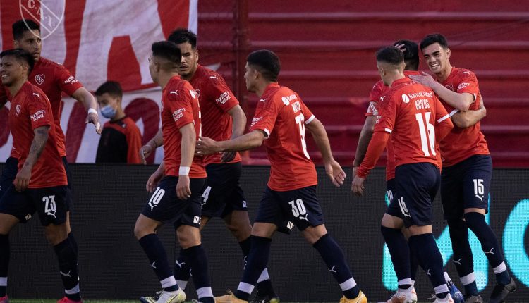 Independiente y una dura excursión a Santiago