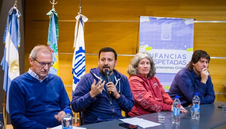 Santalla habló sobre una ley que protege a pibes y pibas